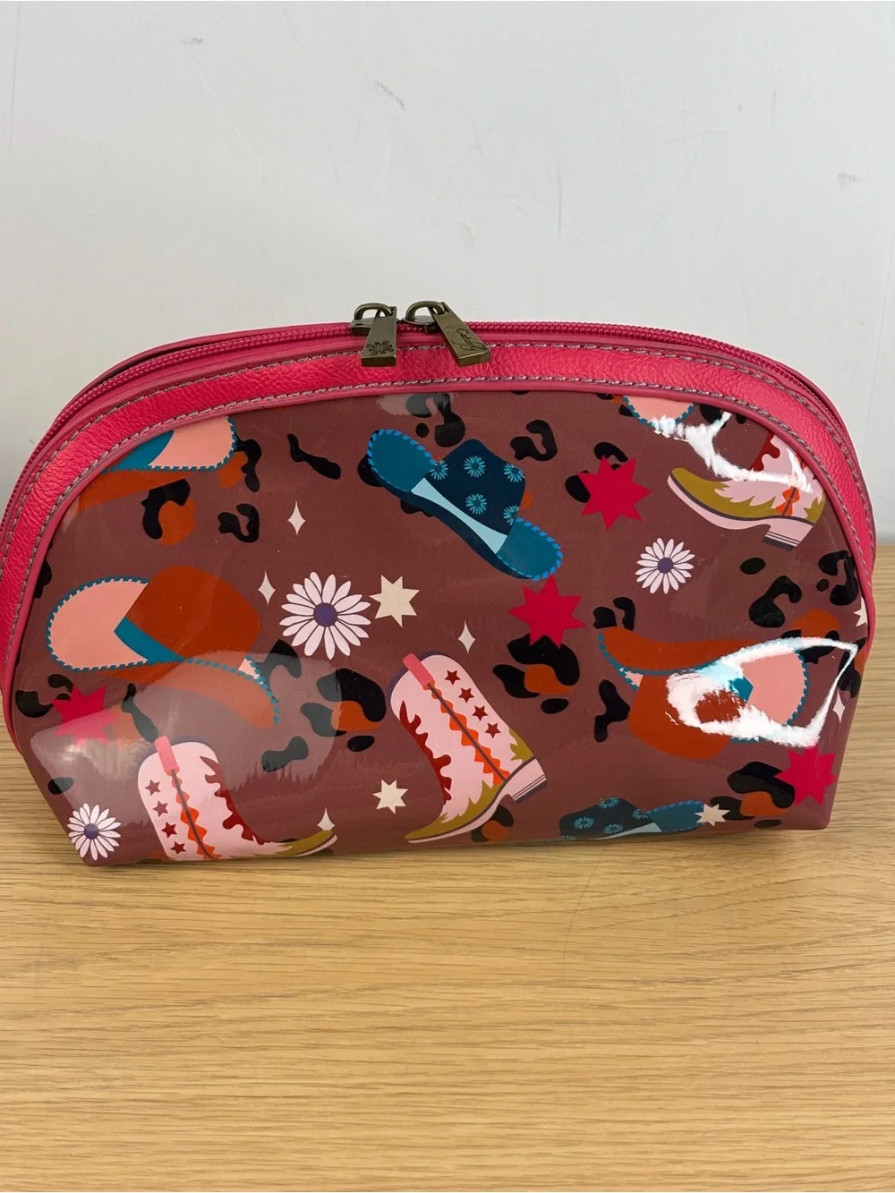 Catchfly Studios Jelly Dome Vintage Hats and Boots Cosmetic Bag LIKE NEW!